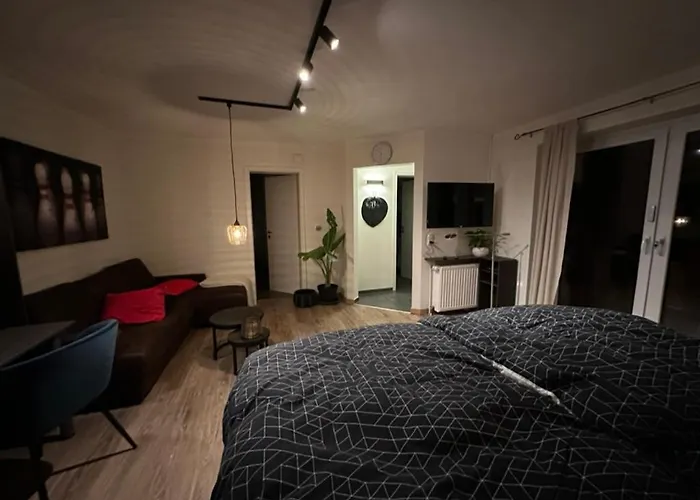 Apartment Hideaway